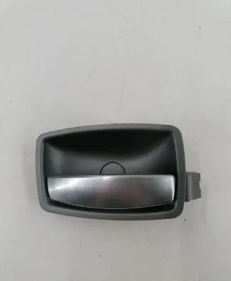 BMW 7 E65 E66 Rear door interior handle 7024304