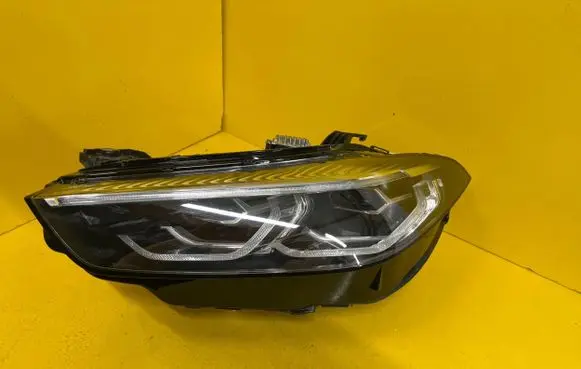 BMW 8 G14 Headlight/headlamp 8739591