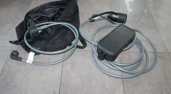 BMW iX3 Electric car charging cable 8490509 8490521 9494458