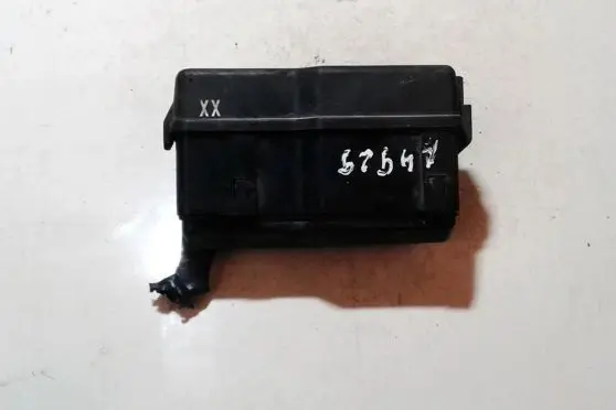 Toyota Corolla Verso AR10 Fuse box set 53953W