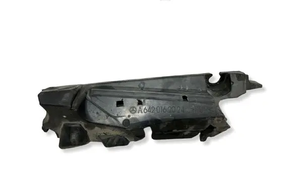 Mercedes-Benz ML W164 Other engine bay part A6420162024