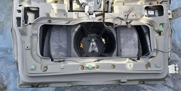 Tailgate/trunk/boot lid