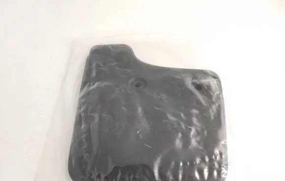 Tesla Model 3 Front mudguard 152383600A 152384000S