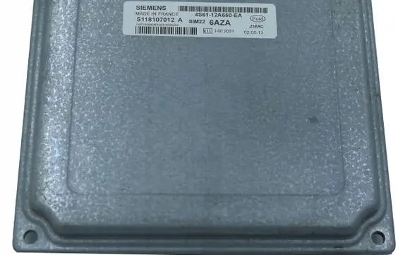 Ford Focus Engine control unit/module 4S6112A650EA 6AZA