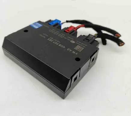 Audi A6 S6 C7 4G Tow bar trailer control unit/module 4G8907383