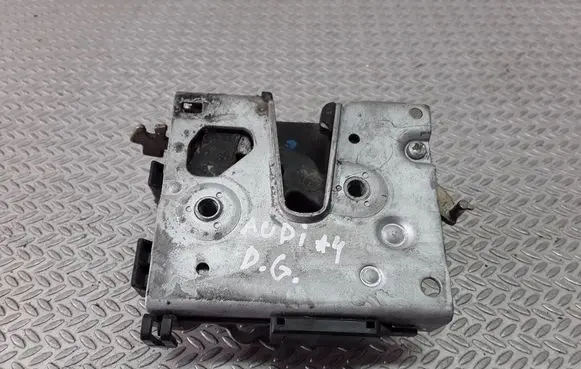 Audi A4 S4 B6 8E 8H Rear door lock 8D0839016A