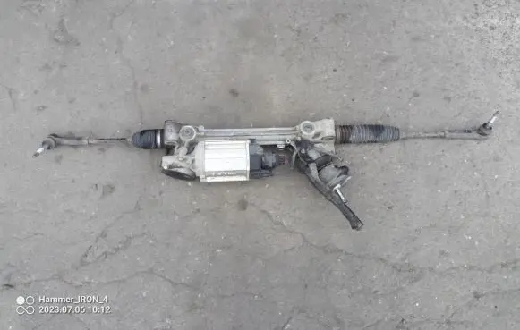Opel Astra J Steering rack
