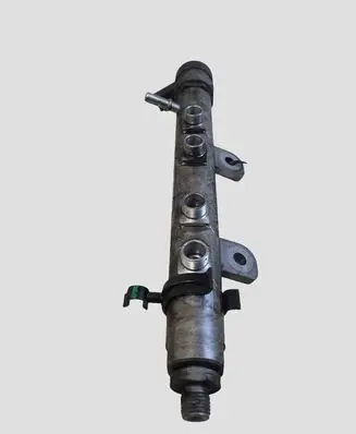 Jaguar XF X250 Fuel main line pipe 9X2Q9D280EA