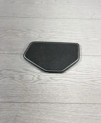 BMW 3 G20 G21 Parcel shelf speaker trim grill 7482401
