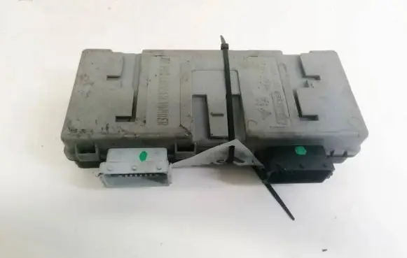 Peugeot 607 Comfort/convenience module 9638960380