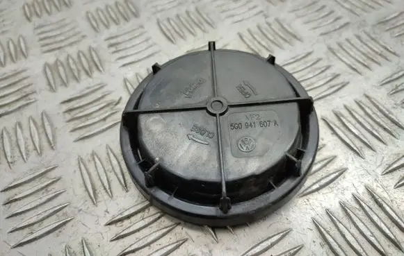 Volkswagen Golf VII Headlight/headlamp dust cover 5G0941607A