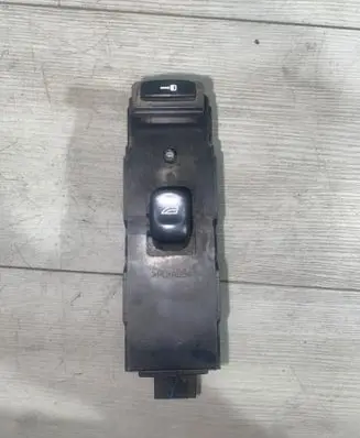 Volvo V70 Electric window control switch 30732817