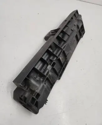 BMW 1 E81 E87 Radiator mount bracket 17107524914 11074810