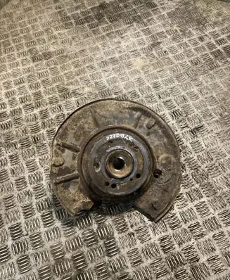 Mercedes-Benz S W220 Rear wheel hub A2203508908 2203508908