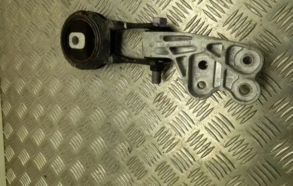Toyota Corolla E210 E21 Engine mount bracket AVD0683