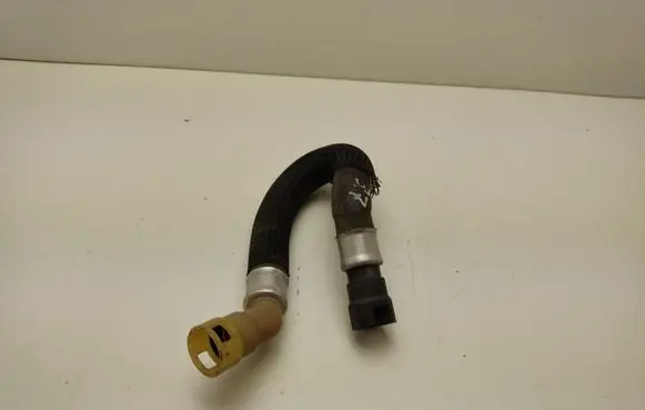 Ford Mustang VI Engine coolant pipe/hose FR3318K579CC
