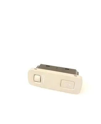 Volvo S60 Tailgate opening switch 31481439