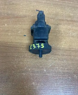 Mercedes-Benz C W203 EGR valve A0005450427 E375