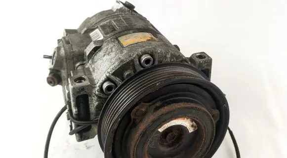 Audi A4 S4 B5 8D Air conditioning (A/C) compressor (pump) 4B3260808 4472009080 6T0222