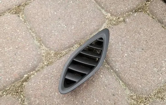 Opel Zafira C Rear air vent grill 4062000080
