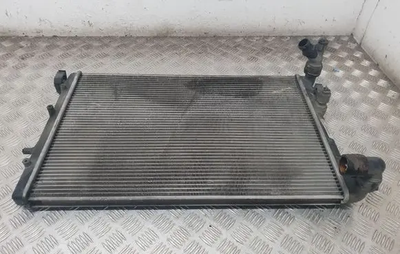 Skoda Fabia Mk1 (6Y) Coolant radiator 6Q0121253M