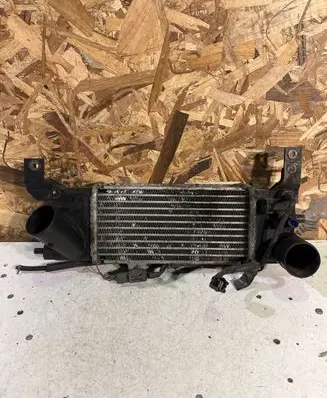 Mazda Premacy Intercooler air channel guide 
