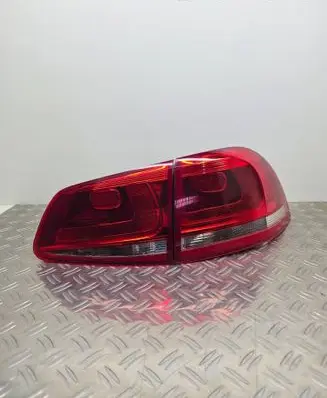 Volkswagen Touareg II Rear/tail lights set 7P6945096F L90039860 7P6945094B