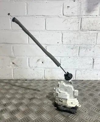 Audi A6 S6 C7 4G Front door lock 8J1837016