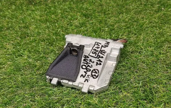 Mercedes-Benz E W212 Windshield/windscreen camera A0009050038 A0009054900 A0009024804