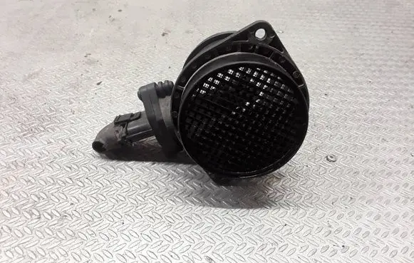 Volvo V70 Mass air flow meter 0280218088 8670115