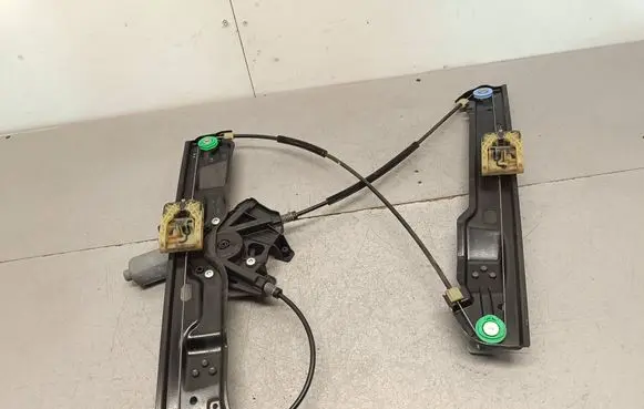 Front door window regulator with motor
