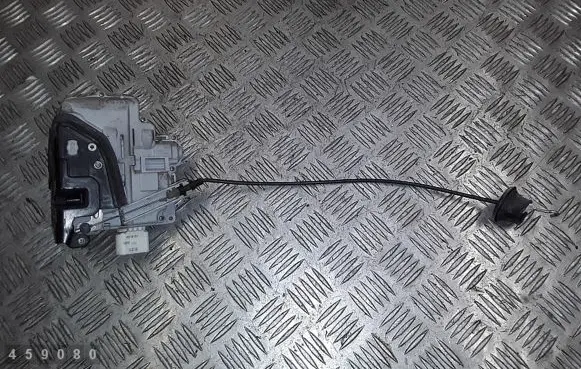 Audi A4 S4 B6 8E 8H Front door lock 8e1837015aa