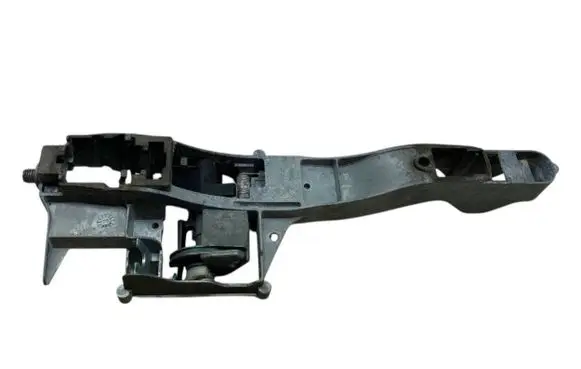 Citroen Berlingo Front door exterior handle/bracket 9680657180