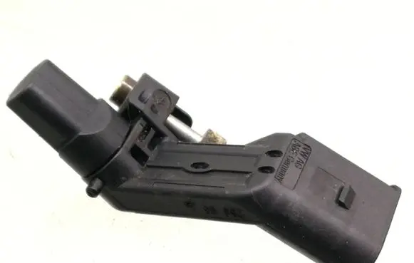 Volkswagen PASSAT B6 Crankshaft position sensor 036906433A