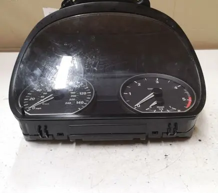 BMW 1 E81 E87 Speedometer (instrument cluster) 102498298 922095001 170236665