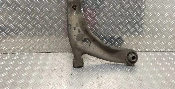 Toyota Yaris Front lower control arm/wishbone