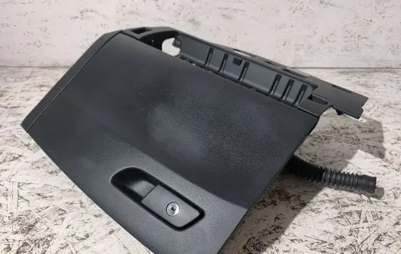 Audi A5 Glove box 8W1880302 8W7880302
