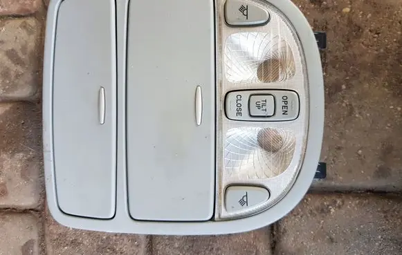 Hyundai Santa Fe Front seat light