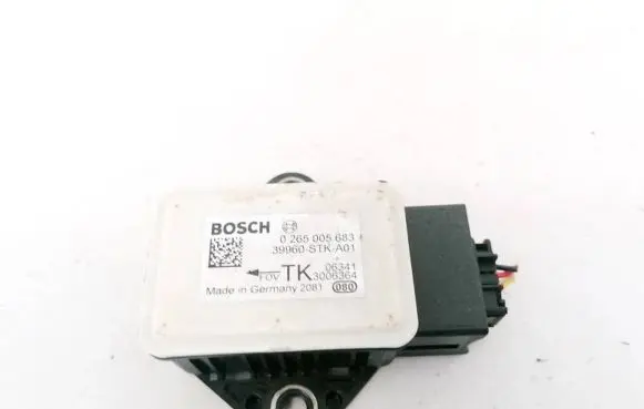Honda CR-V ESP acceleration yaw rate sensor 0265005683 39960-STK-A01