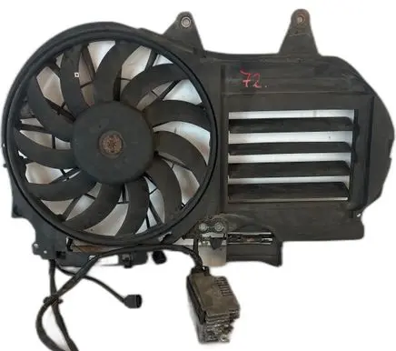 Audi A4 S4 B7 8E 8H Radiator cooling fan shroud 8E0121205AE