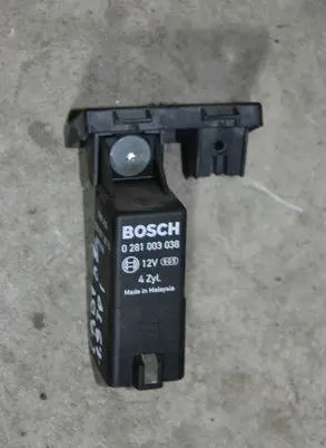 Volkswagen Caddy Glow plug pre-heat relay