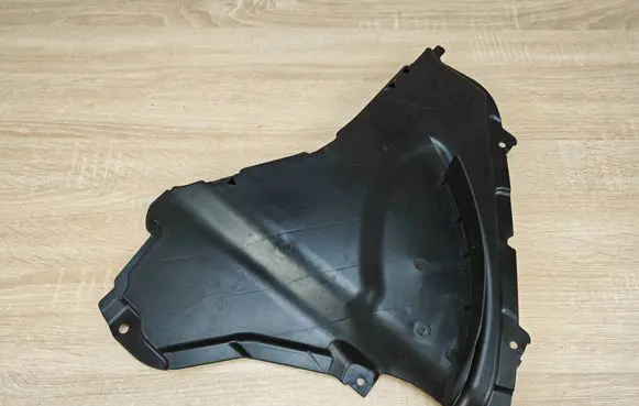 BMW 8 G16 Front wheel arch liner splash guards 8060036
