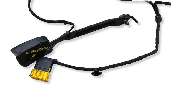Renault Scenic III - Grand scenic III Front seatbelt buckle 