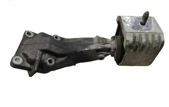 Mercedes-Benz A W169 Engine mounting bracket A2662230704