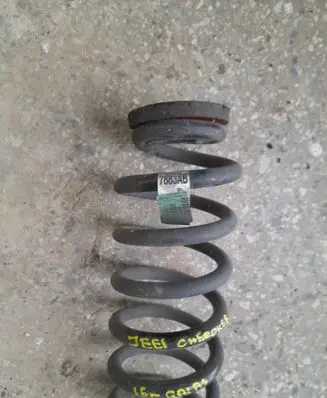 Jeep Cherokee Rear coil spring 69157883AB