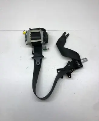 Volvo V60 Front seatbelt