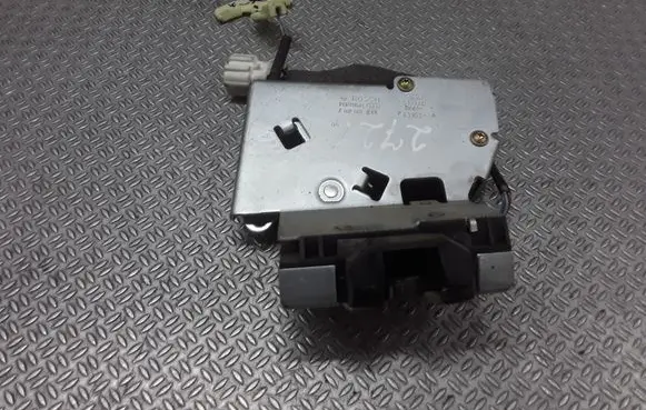 Jaguar X-Type Tailgate/trunk/boot lock/catch/latch S1XNA2X43