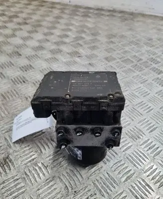 Volkswagen PASSAT B5.5 ABS Pump 1J0907379P