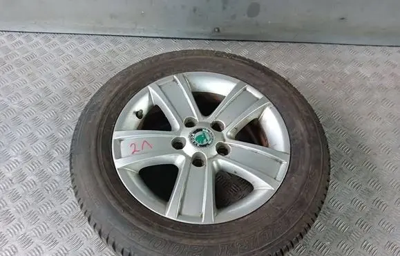 Skoda Octavia Mk2 (1Z) R15 spare wheel 1Z0601025S