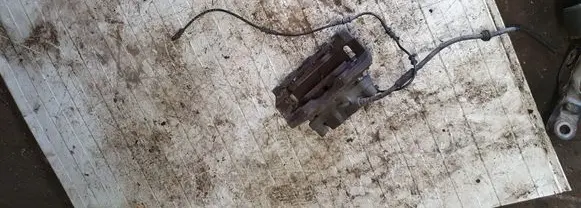 Mercedes-Benz ML W164 Front brake caliper 51452404